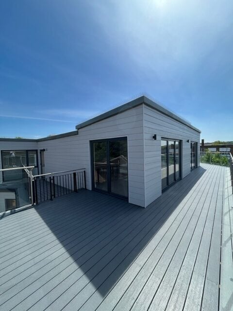 The PW Carpentry team on site